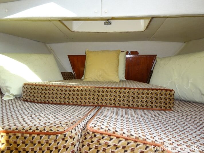1988 Birchwood 25 Hardtop