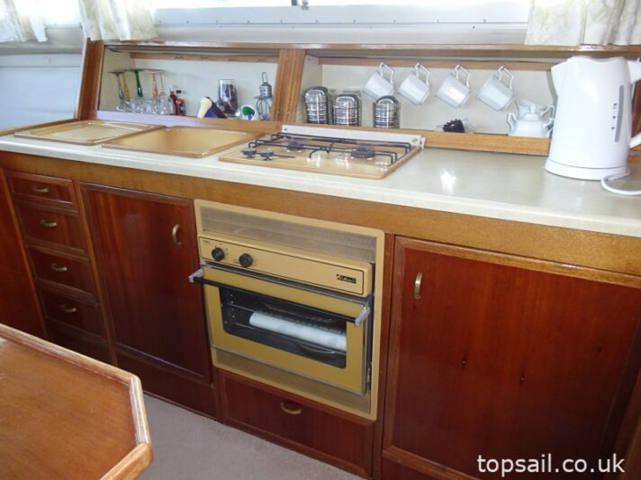 1988 Birchwood 25 Hardtop
