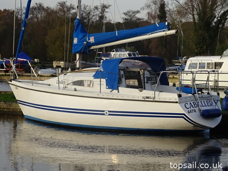 1989 Pegasus 800 (Wing Keel, Separate Heads Compartment!)