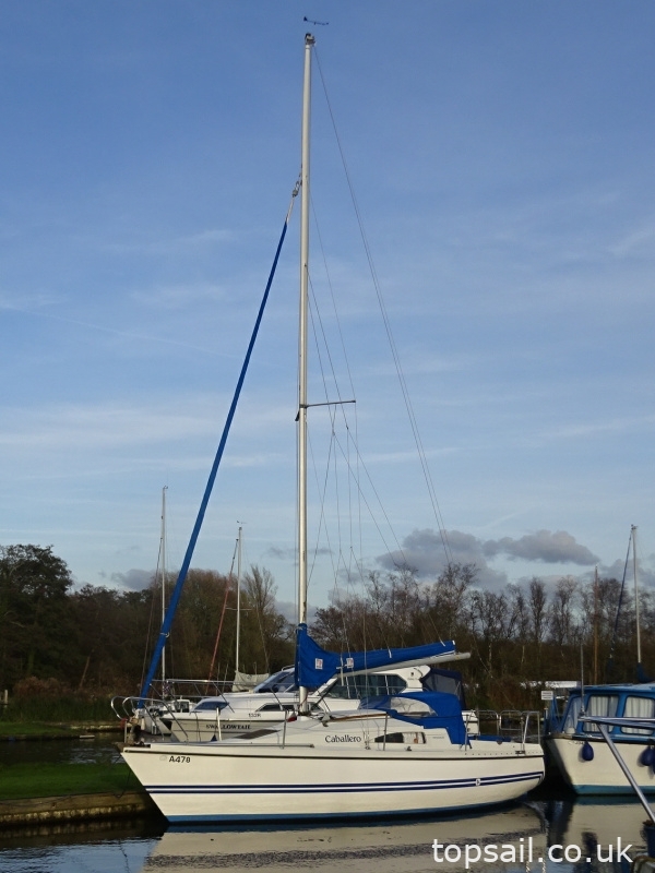 1989 Pegasus 800 (Wing Keel, Separate Heads Compartment!)