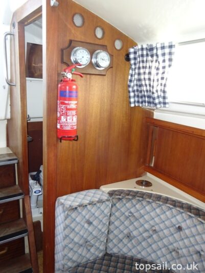 1989 Pegasus 800 (Wing Keel, Separate Heads Compartment!)