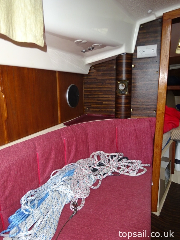 1987 Pegasus 700 (Lifting Keel)