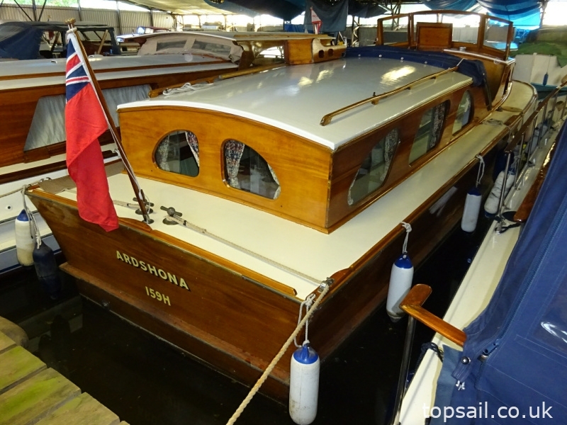 1950 Merrywind Classic Centre Cockpit Motor Cruiser