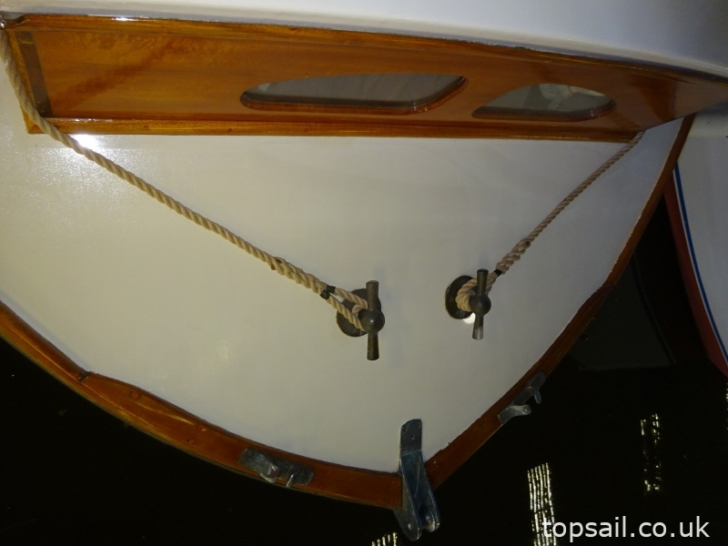 1950 Merrywind Classic Centre Cockpit Motor Cruiser