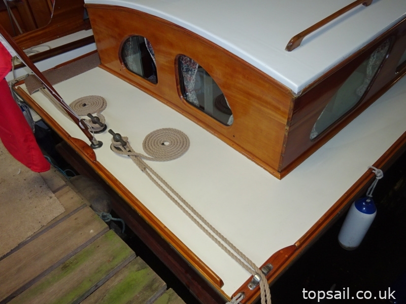1950 Merrywind Classic Centre Cockpit Motor Cruiser