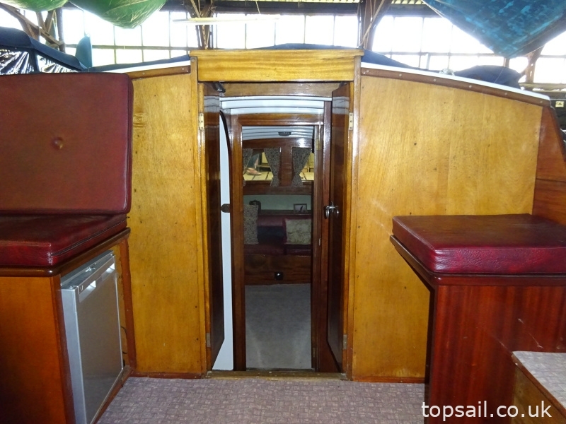 1950 Merrywind Classic Centre Cockpit Motor Cruiser