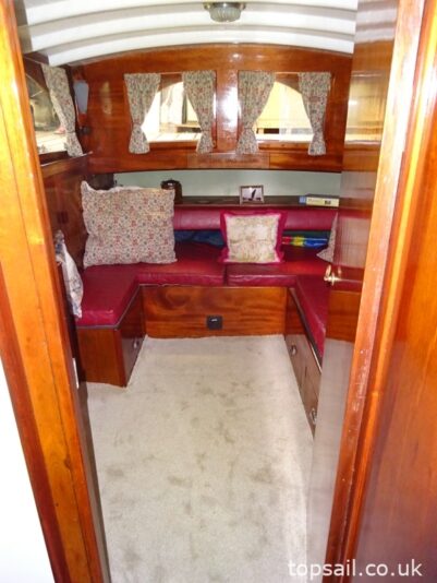 1950 Merrywind Classic Centre Cockpit Motor Cruiser