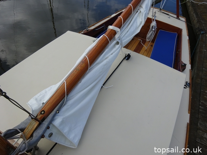 2007 GRP Broads Thurne-Type Sailing Cruiser