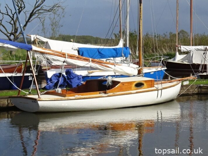 2007 GRP Broads Thurne-Type Sailing Cruiser