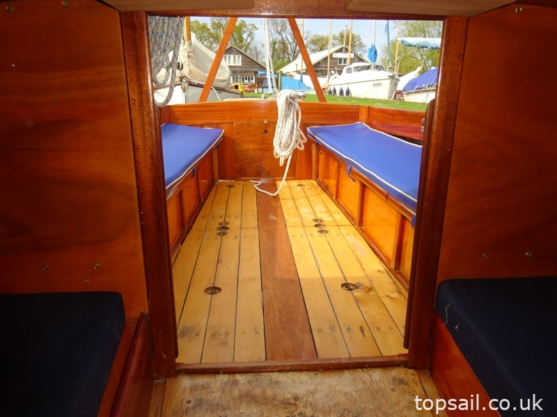 2007 GRP Broads Thurne-Type Sailing Cruiser