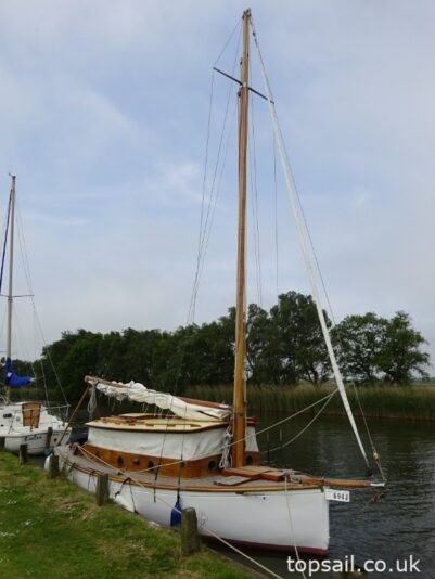 1924 Leo Robinson River Cruiser Class