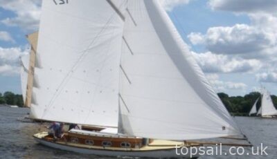1936 Chumley and Hawke River Cruiser Class