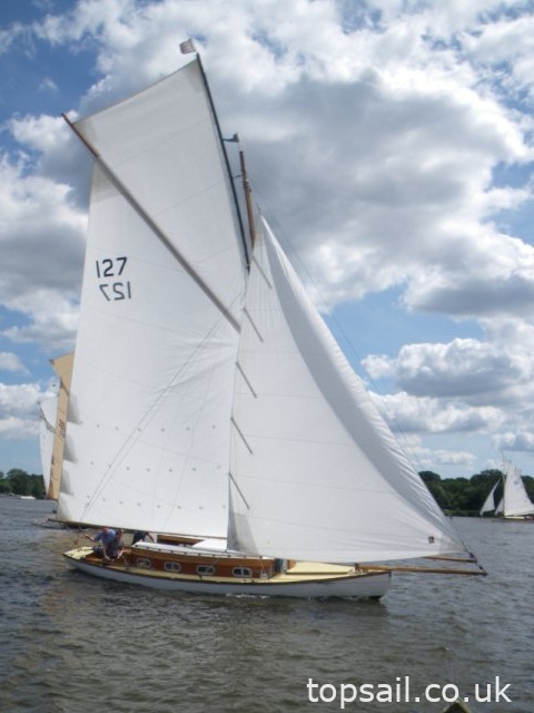 1936 Chumley and Hawke River Cruiser Class