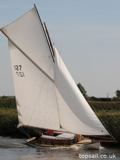 1936 Chumley and Hawke River Cruiser Class