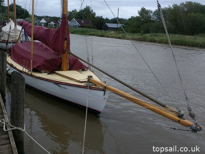 1936 Chumley and Hawke River Cruiser Class
