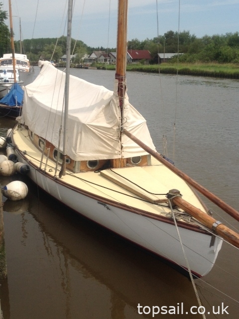 1936 Chumley and Hawke River Cruiser Class