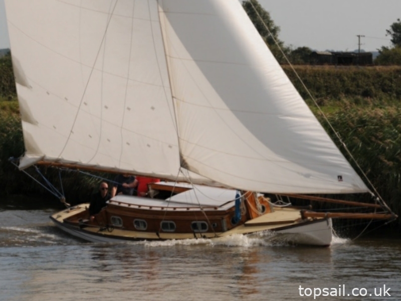 1936 Chumley and Hawke River Cruiser Class