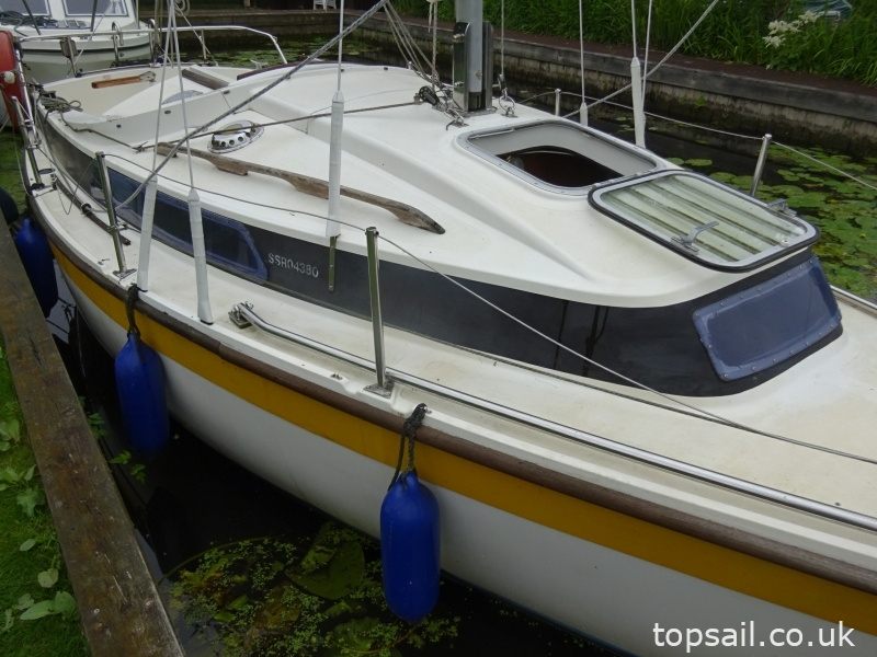 1983 Newbridge Venturer 22