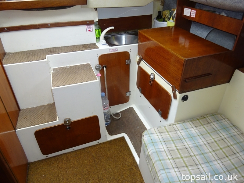 1983 Newbridge Venturer 22