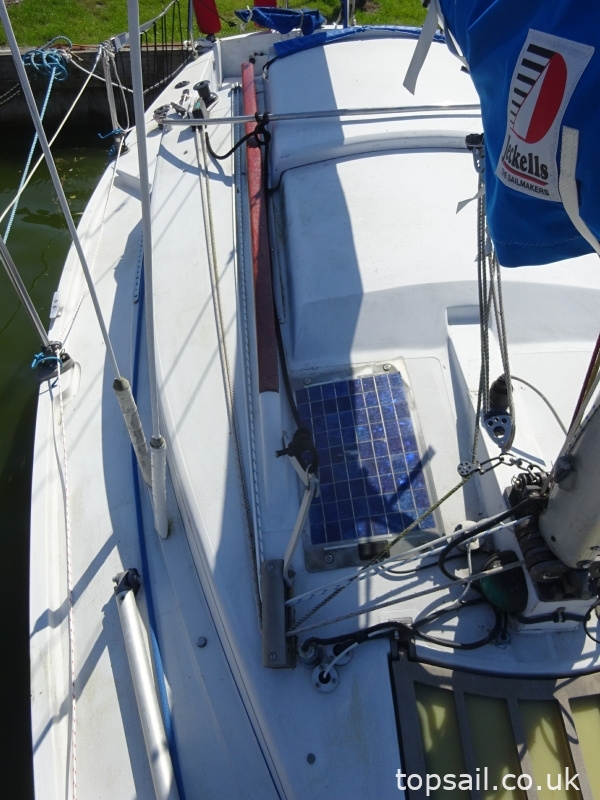 1987 Pegasus 700 (Shallow Fin Keel)