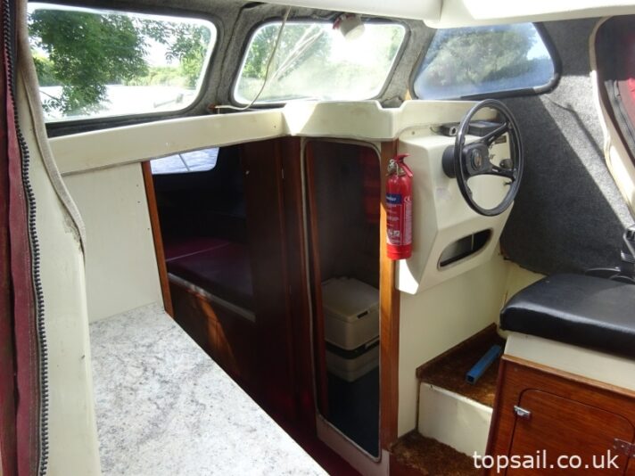 1987 Weston 670 Centre Cockpit Motor Cruiser