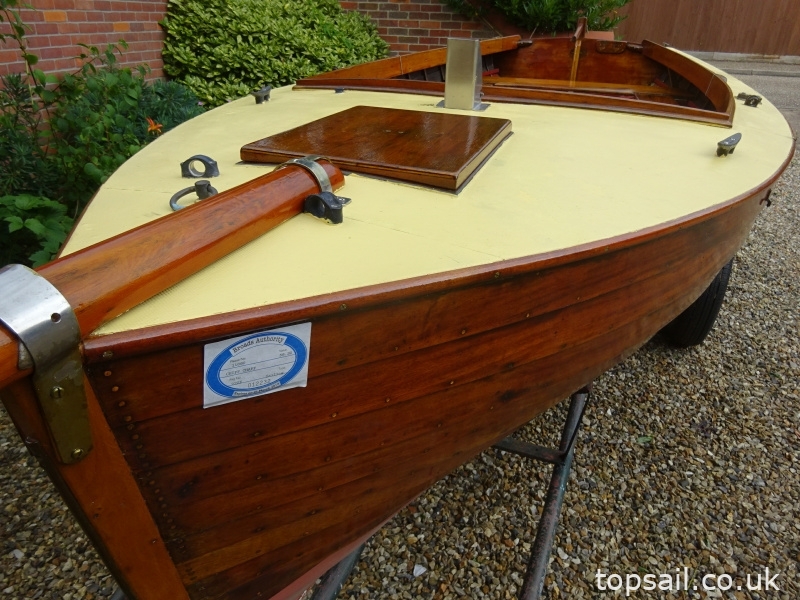 Gaff Rigged Clinker Half Decker & Trailer