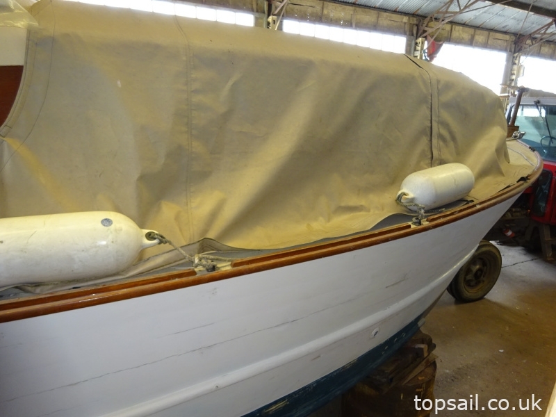 1959 Hampton 22 Aft Cockpit Classic Motor Cruiser