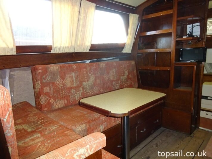 1959 Hampton 22 Aft Cockpit Classic Motor Cruiser