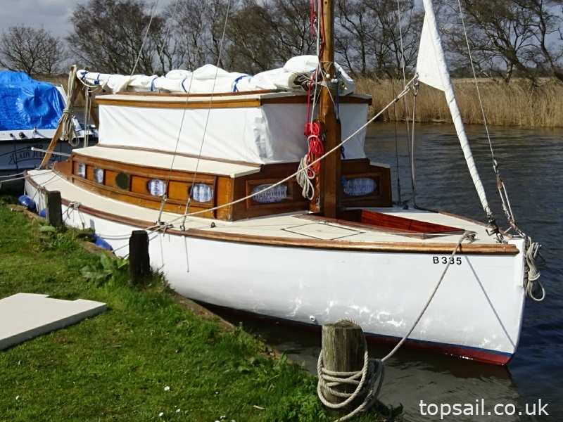 1949 Japonica Class Broads Yacht