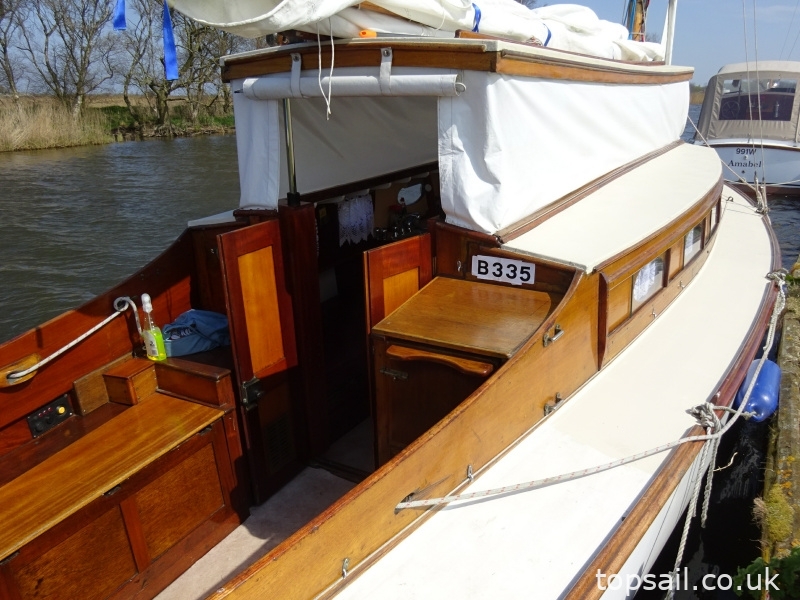 1949 Japonica Class Broads Yacht