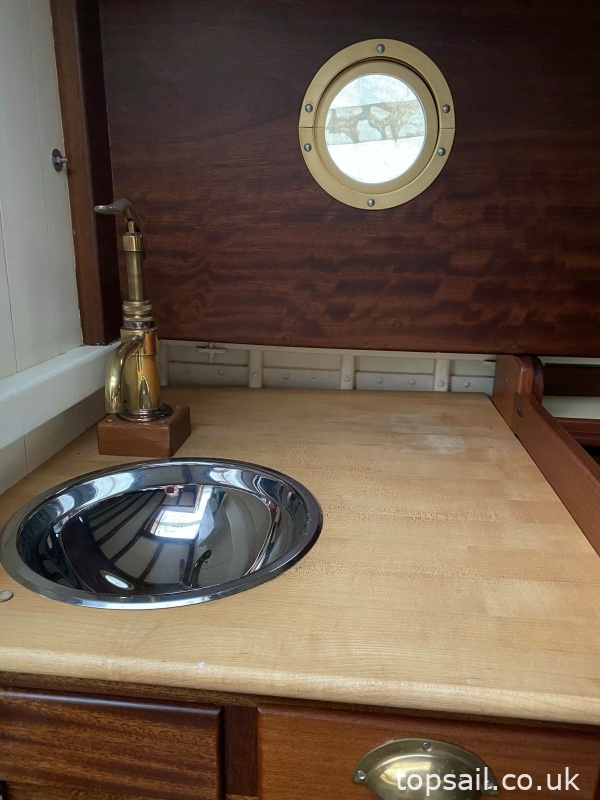1988 Finesse 21 (Trailer Available)