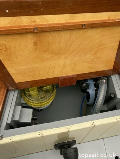 1988 Finesse 21 (Trailer Available)