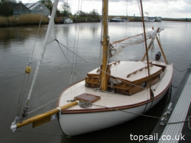 1995 GRP Broads Sailing Cruiser