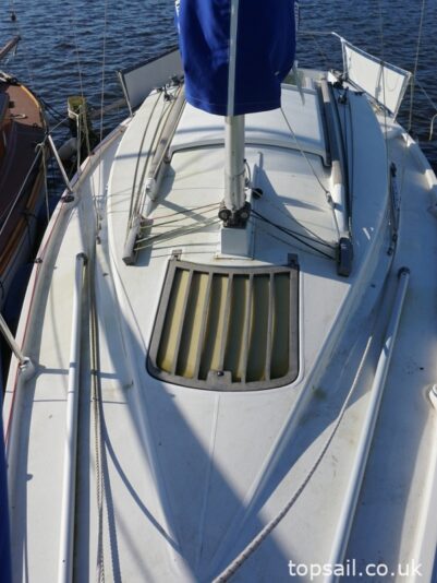 1988 Pegasus 700 (Shallow Fin, Diesel Inboard!)