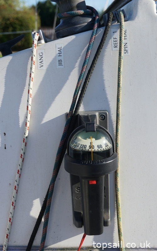 1988 Pegasus 700 (Shallow Fin, Diesel Inboard!)