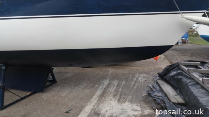 1988 Pegasus 700 (Shallow Fin, Diesel Inboard!)