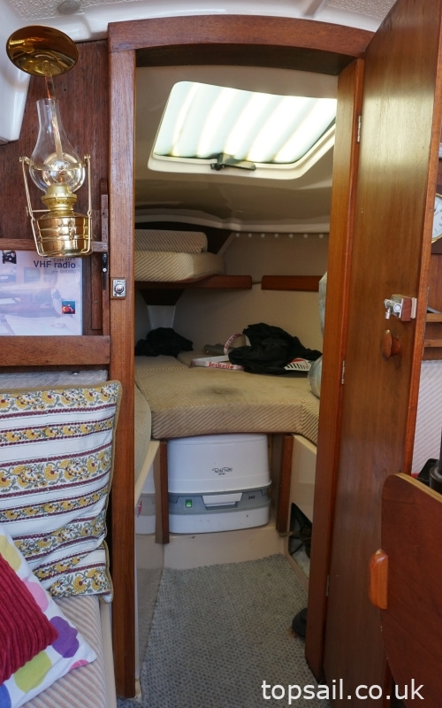1988 Pegasus 700 (Shallow Fin, Diesel Inboard!)