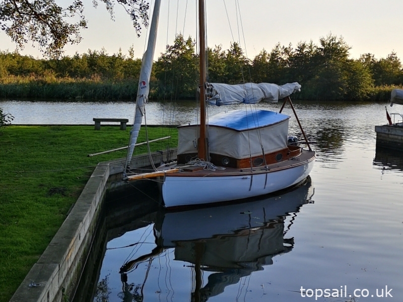 1911 Ernest Woods River Cruiser (Trailer Available)