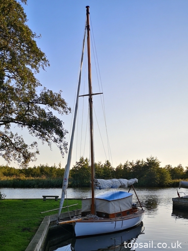 1911 Ernest Woods River Cruiser (Trailer Available)