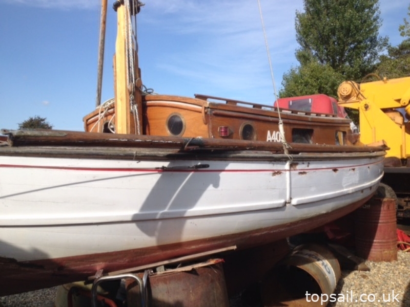 1949 Moore’s Reedling Class River Cruiser Project