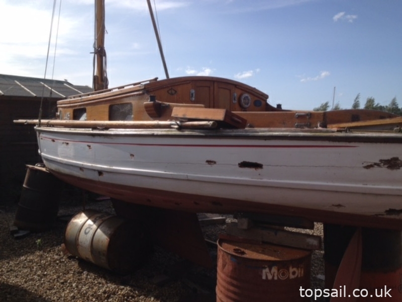 1949 Moore’s Reedling Class River Cruiser Project