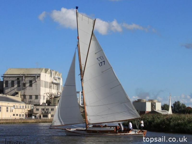 1924 Ernest Collins River Cruiser Yacht