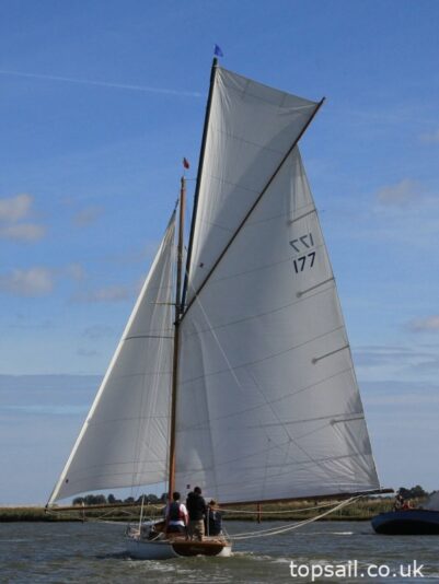 1924 Ernest Collins River Cruiser Yacht