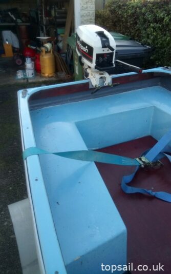 10ft GRP Rowing Dinghy/Yacht Tender & Trailer