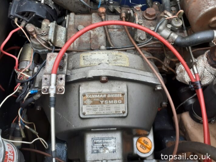1987 Pegasus 700 (Shallow Fin, Diesel Inboard!)
