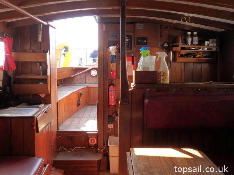 1971 Sea King 27 Cutter