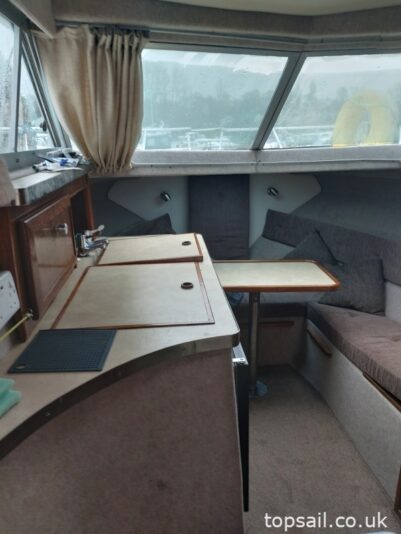 1990 Cruisers International Holiday 224