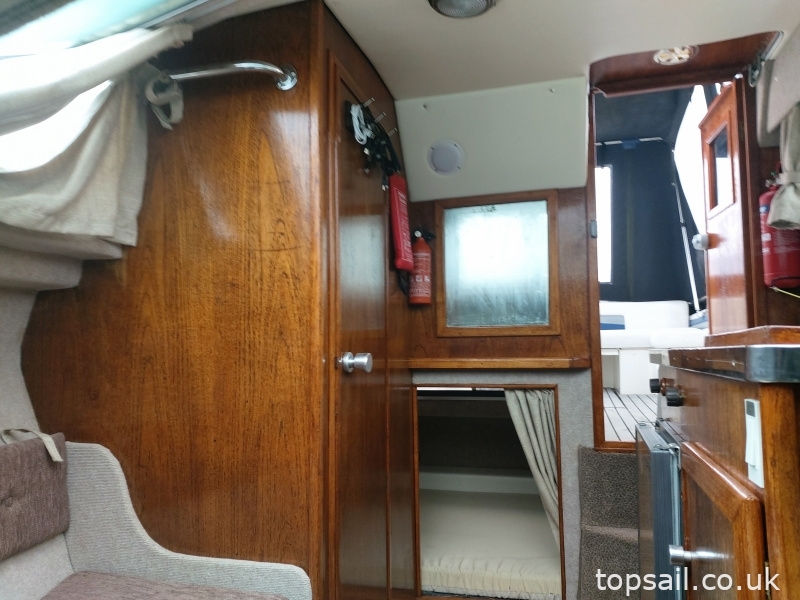1990 Cruisers International Holiday 224