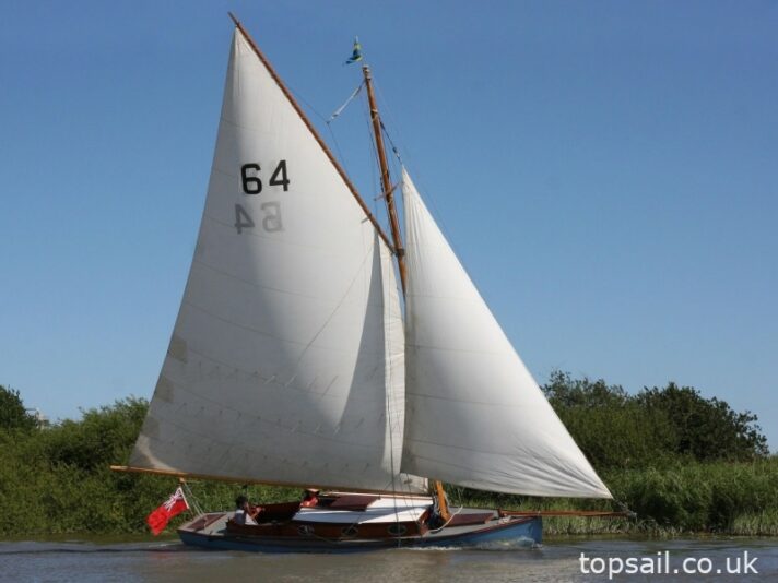 1951 Chumley & Hawke River Cruiser Class (Trailer Available)