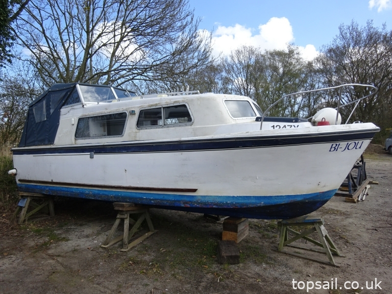 1975 Norman 23 Aft Cockpit Motor Cruiser